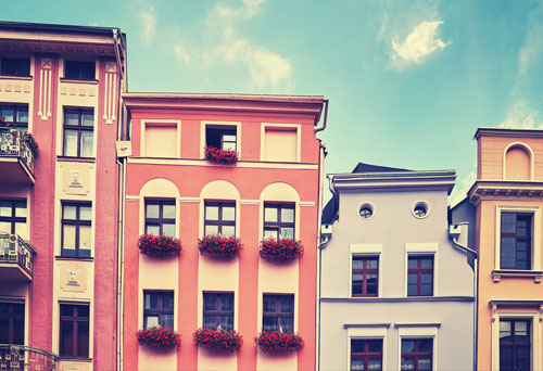 Faschen, Gesimse und Lisenen streichen - Fassadengestaltung Fenster