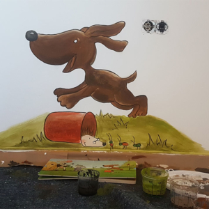 Kinderzimmergestaltung mit Motiv Hund Kain & Kogge