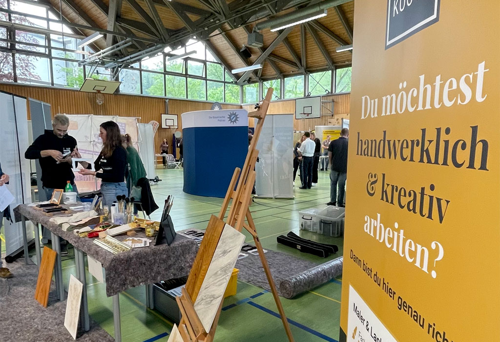 KAIN&KOGGE - Meister-Maler und Gestalter - Unser Stand auf der Berufsinfomesse in Wasserburg am Inn